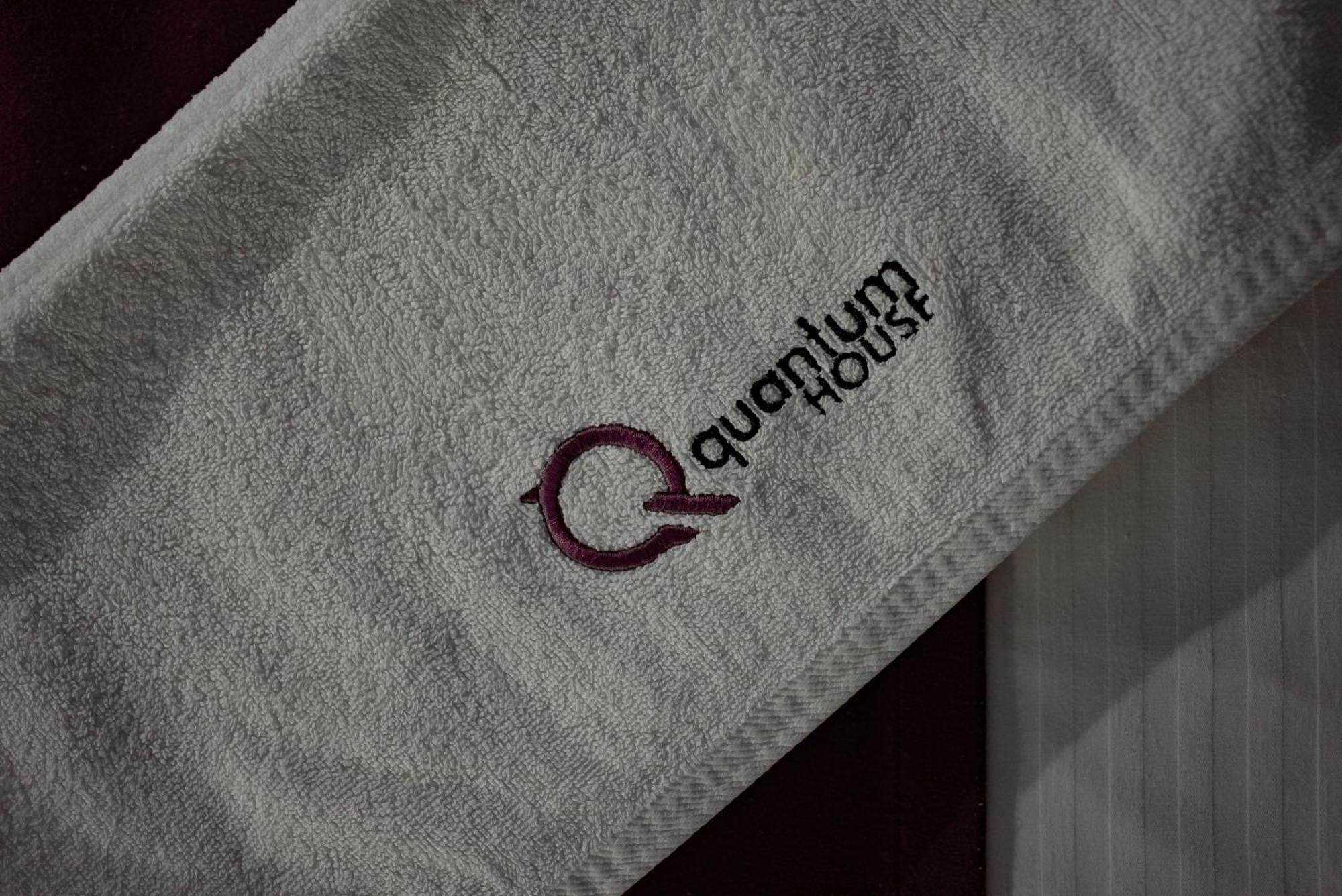 Quantum House Hotell Vatra Dornei Exteriör bild